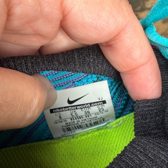 Nike Free RN Motion Flyknit running shoes size 8 - Picture 4 of 6